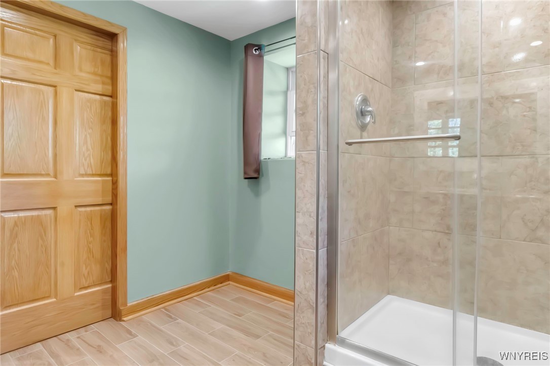 233 Falls Road, Aurora, New York image 32