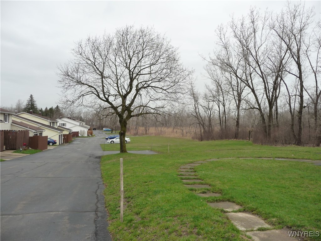 46 Pebble Creek Drive, Cheektowaga, New York image 30
