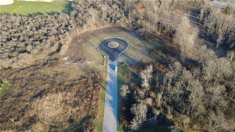 Boncrest Drive W Williamsville NY 14221