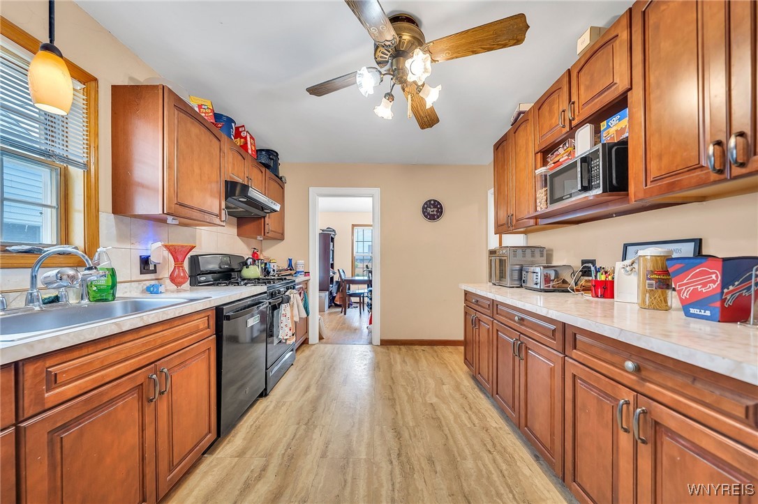 29 Meridian Street, Lancaster, New York image 4