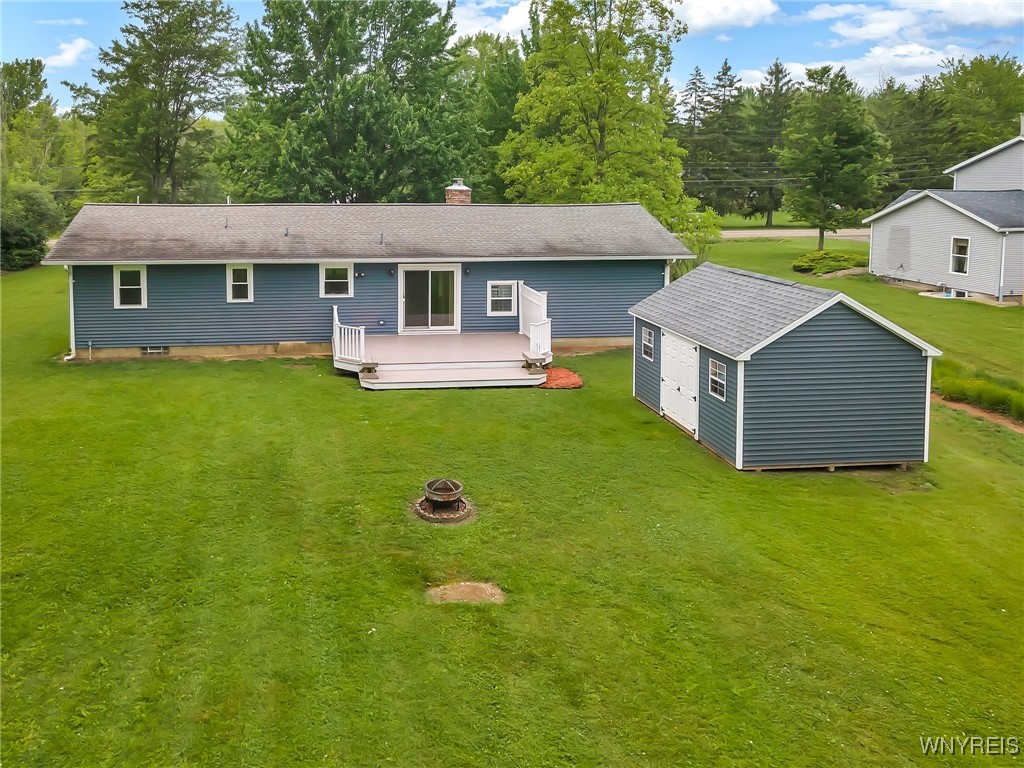2279 Lakeview Road