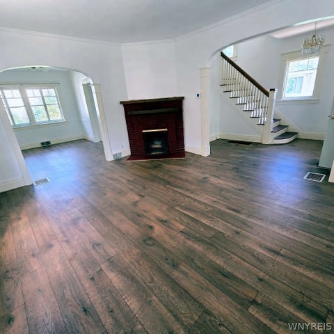 Tiny photo for 75 W Hazeltine Avenue, Tonawanda, NY 14217 (MLS # B1716115)