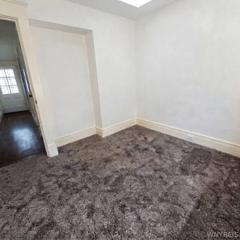 Tiny photo for 75 W Hazeltine Avenue, Tonawanda, NY 14217 (MLS # B1716115)
