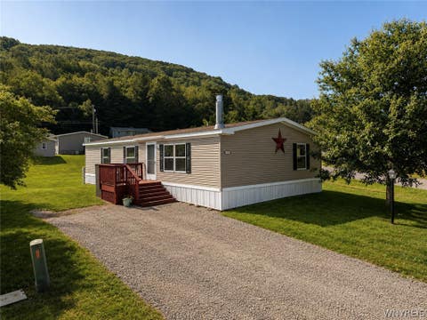 Photo of 132 Green Valley Estates, Great Valley, NY 14741 (MLS # B1694627)