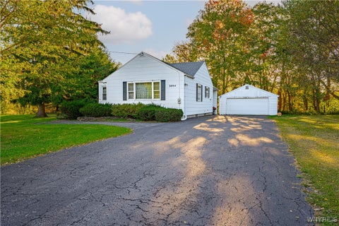 Photo for 3894 Wilson Youngstown Road