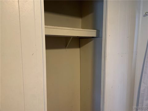 Tiny photo for 12 N Whispering Lane, Hamburg, NY 14075 (MLS # B1655298)