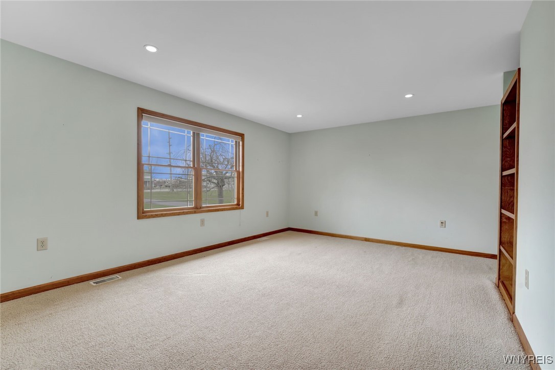 11585 Westwood Road, Alden, New York image 20