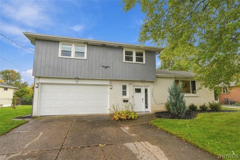 Photo of 52 Harvey Drive, Lancaster, NY 14086 (MLS # B1722140)