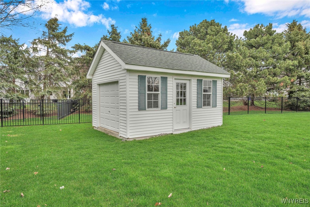 8176 Driftwood Court, Clarence, New York image 50