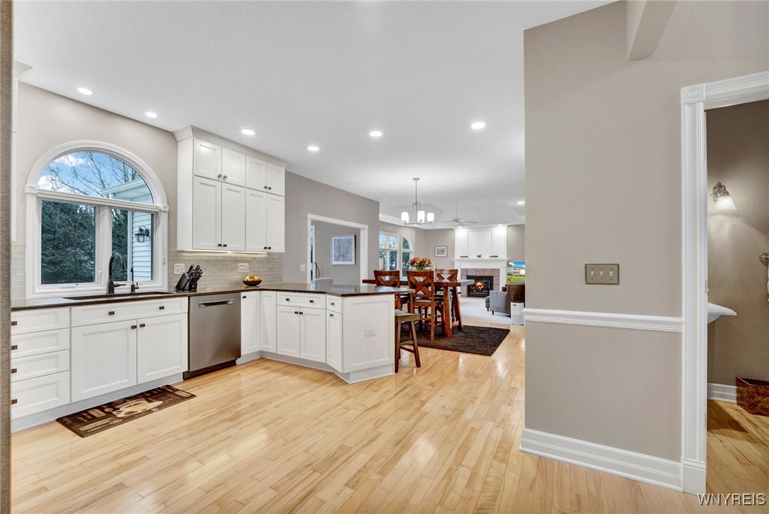 8176 Driftwood Court, Clarence, New York image 12