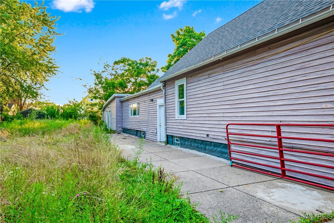 378 Gold Street, Buffalo, New York image 35
