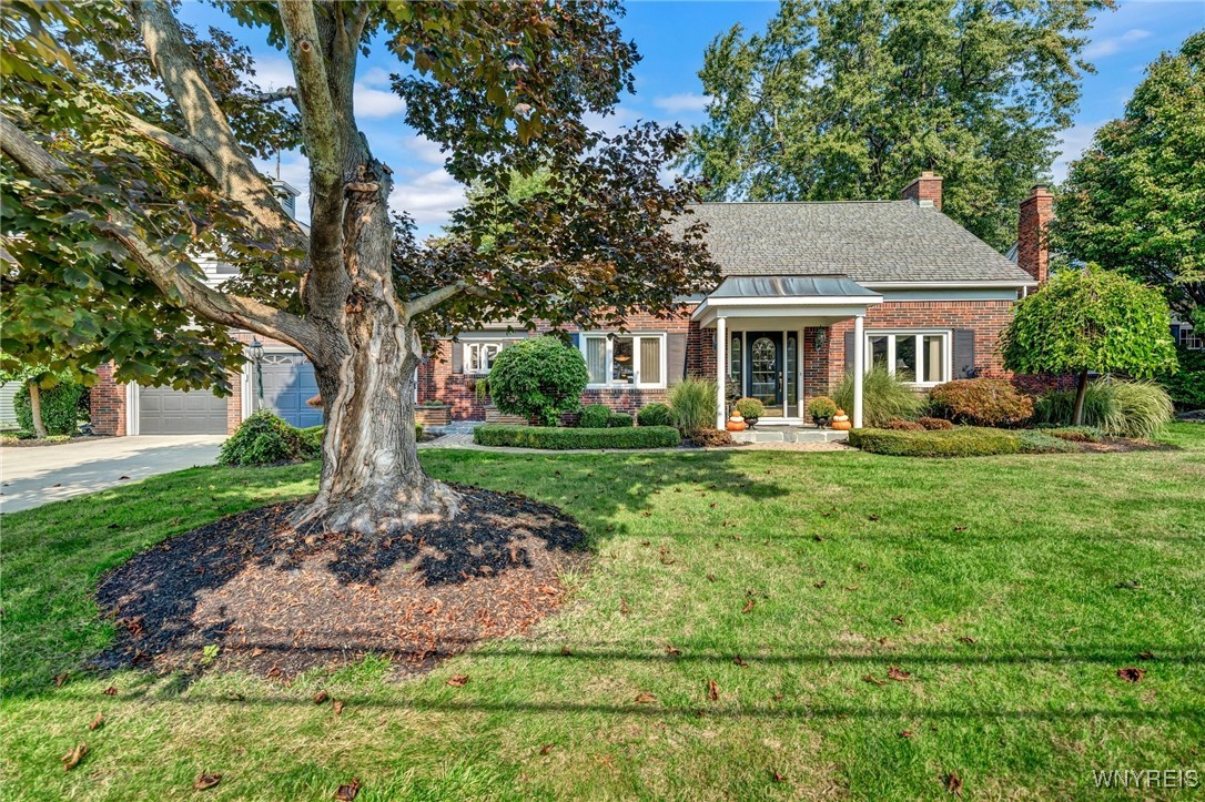 4900 Clifton Parkway, Hamburg, New York image 1