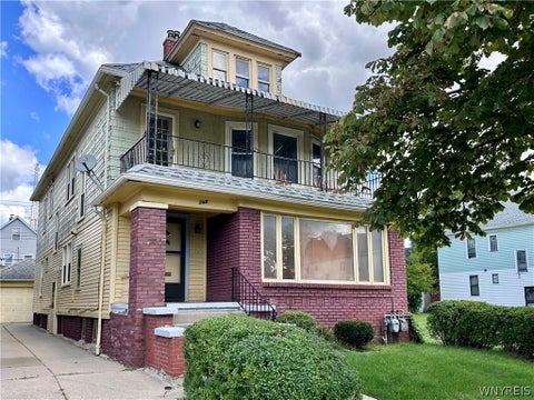 Photo of 248 Loring Avenue #Upper, Buffalo, NY 14214 (MLS # B1715770)