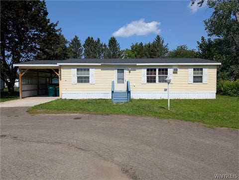 Photo of 325 Circle Court, Arcade, NY 14009 (MLS # B1707271)