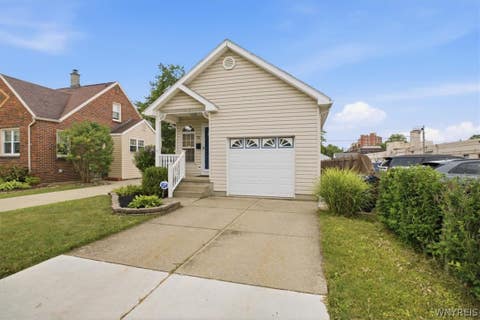 Homes For Sale - 72 Delaney Avenue<br/> Buffalo, NY 14216