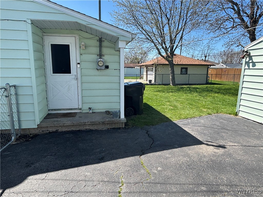 312 Darlington Drive, Tonawanda, New York image 3