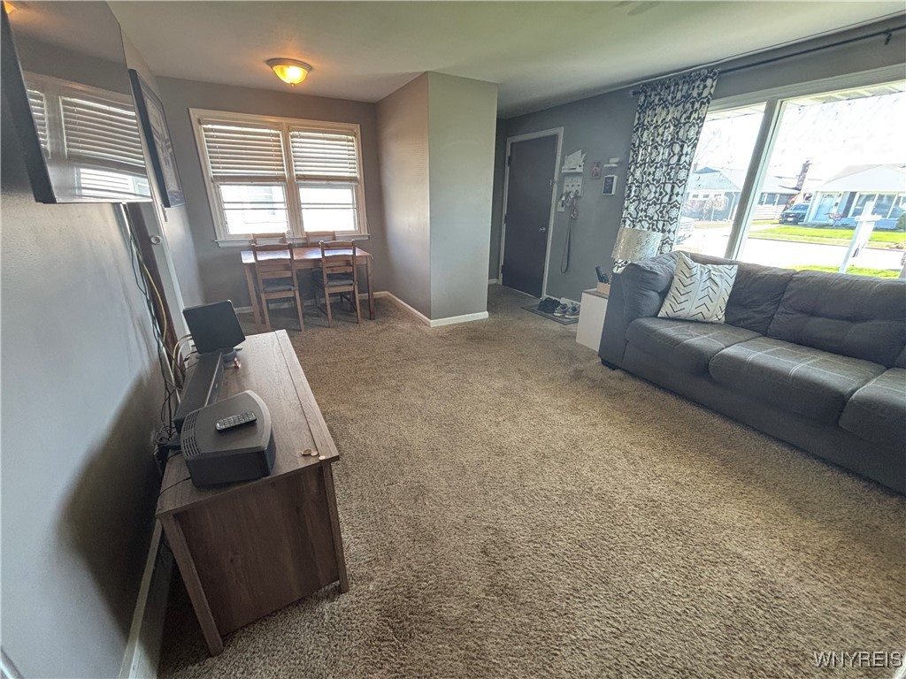 312 Darlington Drive, Tonawanda, New York image 5