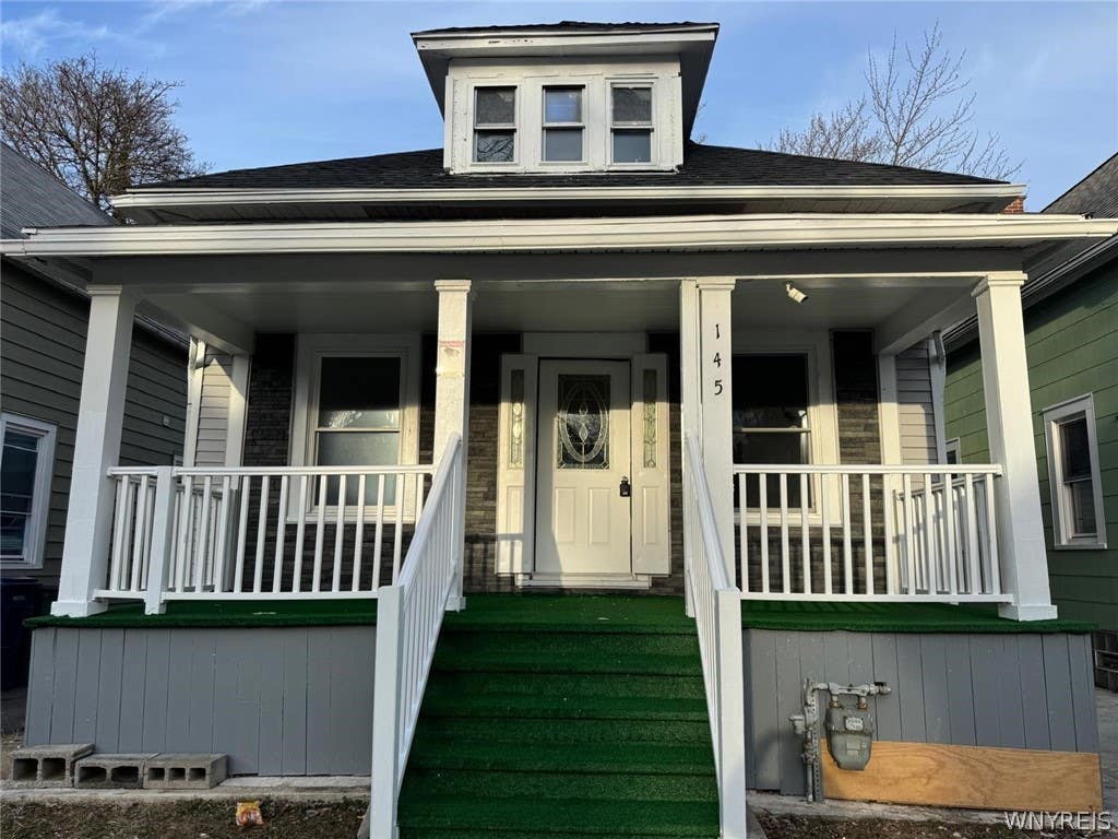Photo of 145 Heath Street, Buffalo, NY 14214 (MLS # B1704685)