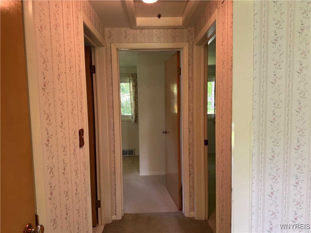 725 Warren Drive, Aurora, New York image 22