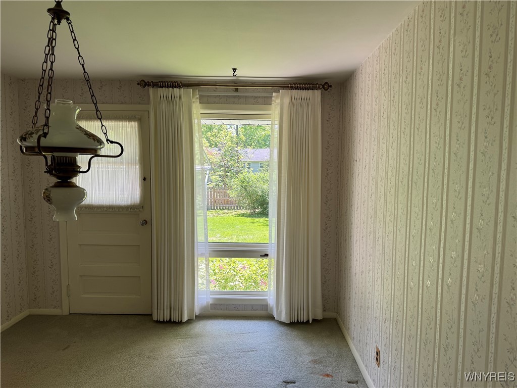 725 Warren Drive, Aurora, New York image 12