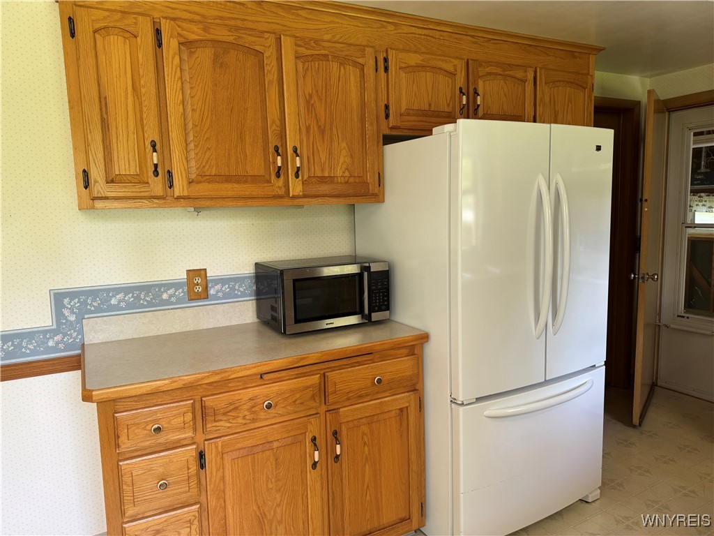 725 Warren Drive, Aurora, New York image 9