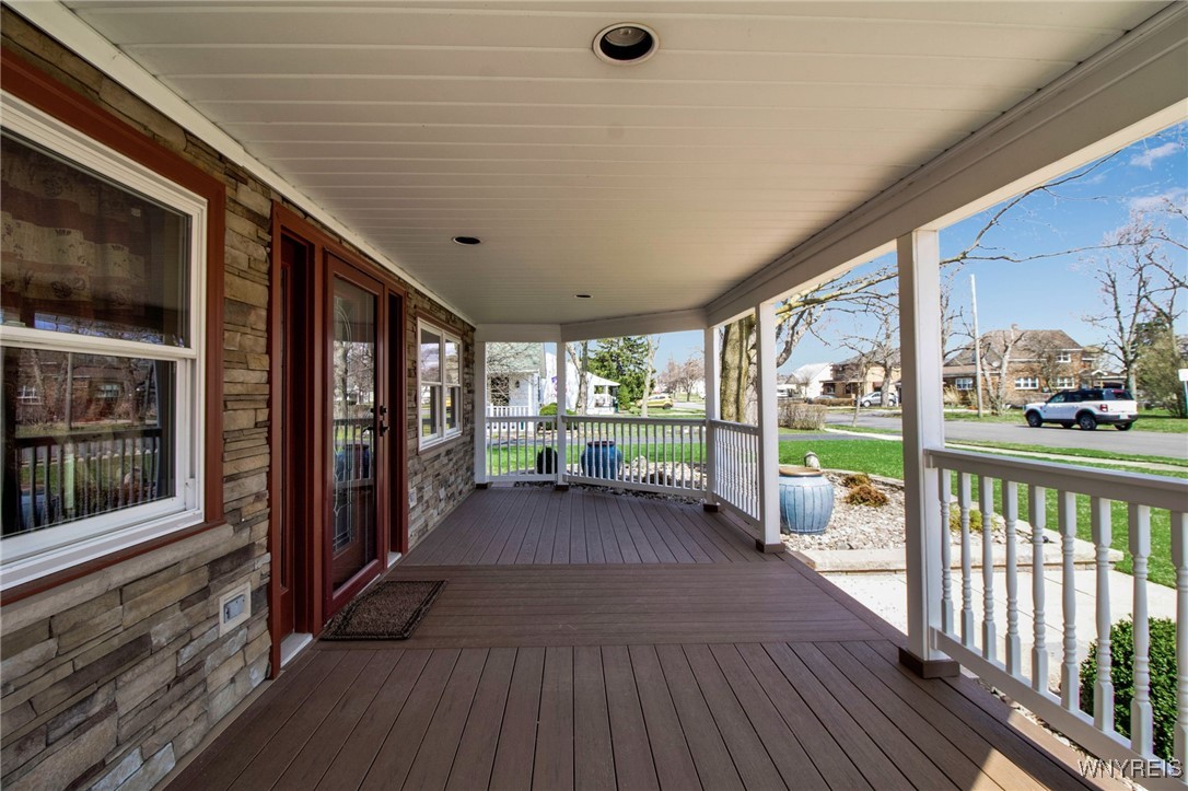 16 Toelsin Road, Cheektowaga, New York image 6