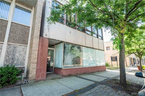 Photo of 511 3rd Street, Niagara Falls, NY 14301 (MLS # B1712254)