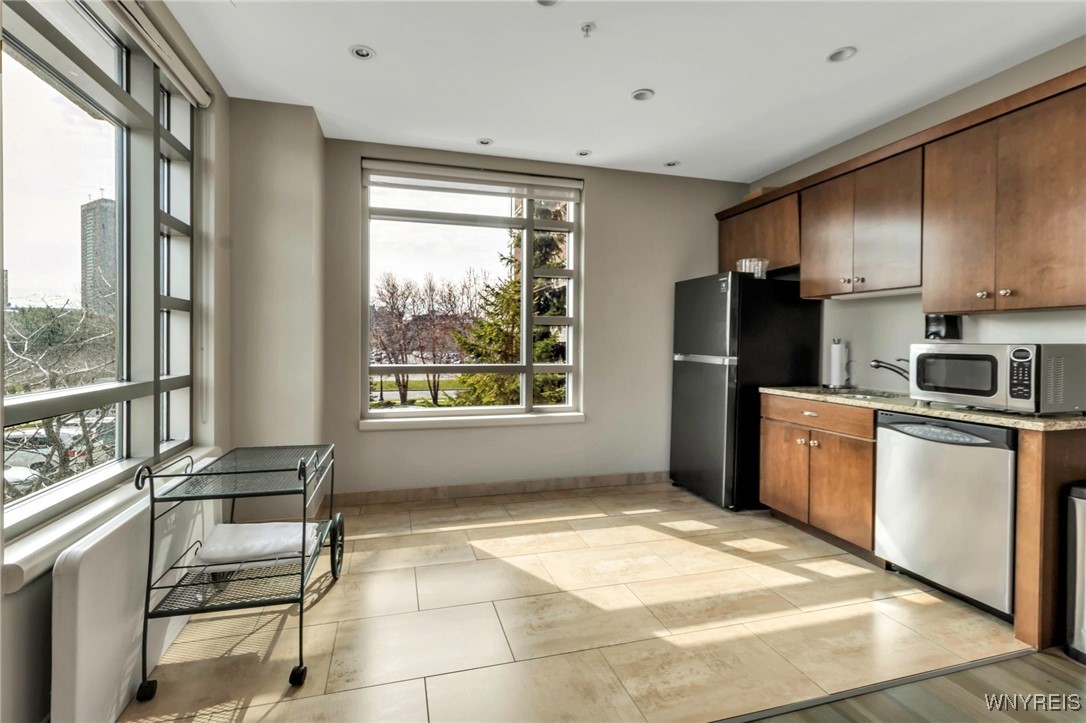 132 Lakefront Boulevard #504, Buffalo, New York image 36