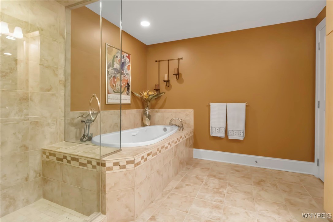 132 Lakefront Boulevard #504, Buffalo, New York image 25