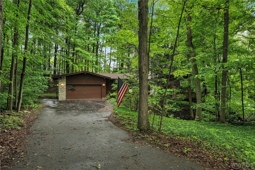 141 Tanglewood Drive, Orchard Park, New York image 5