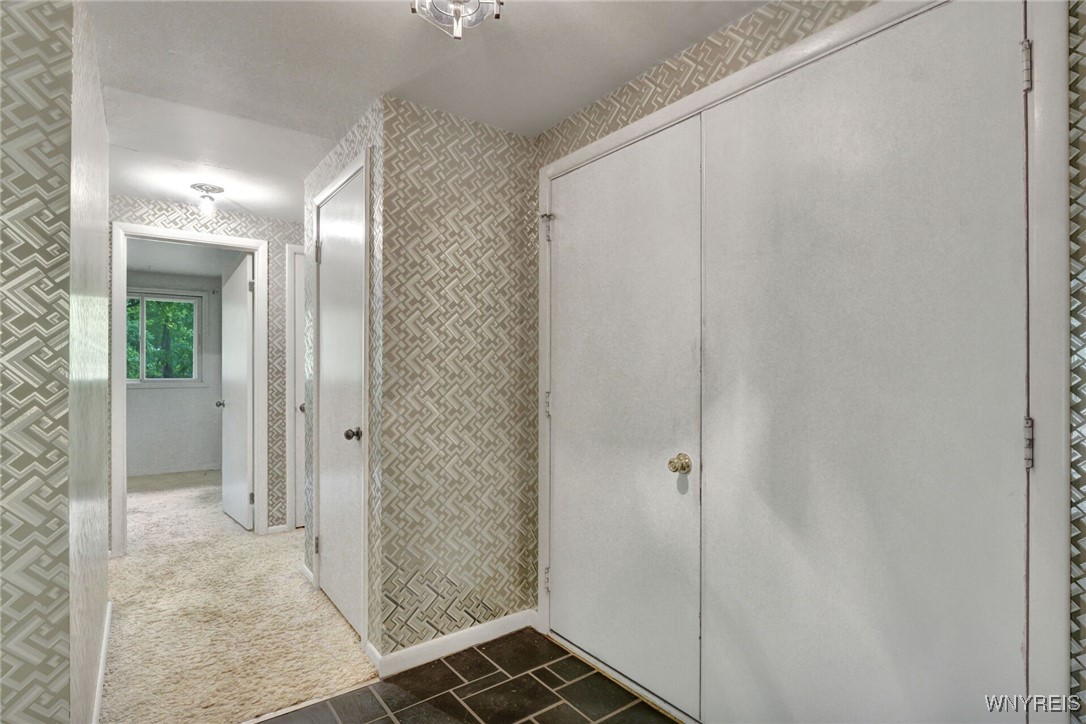 141 Tanglewood Drive, Orchard Park, New York image 8