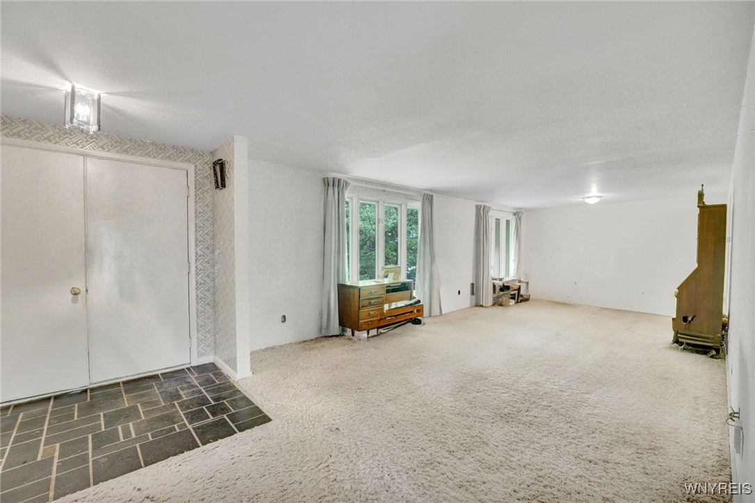 141 Tanglewood Drive, Orchard Park, New York image 7