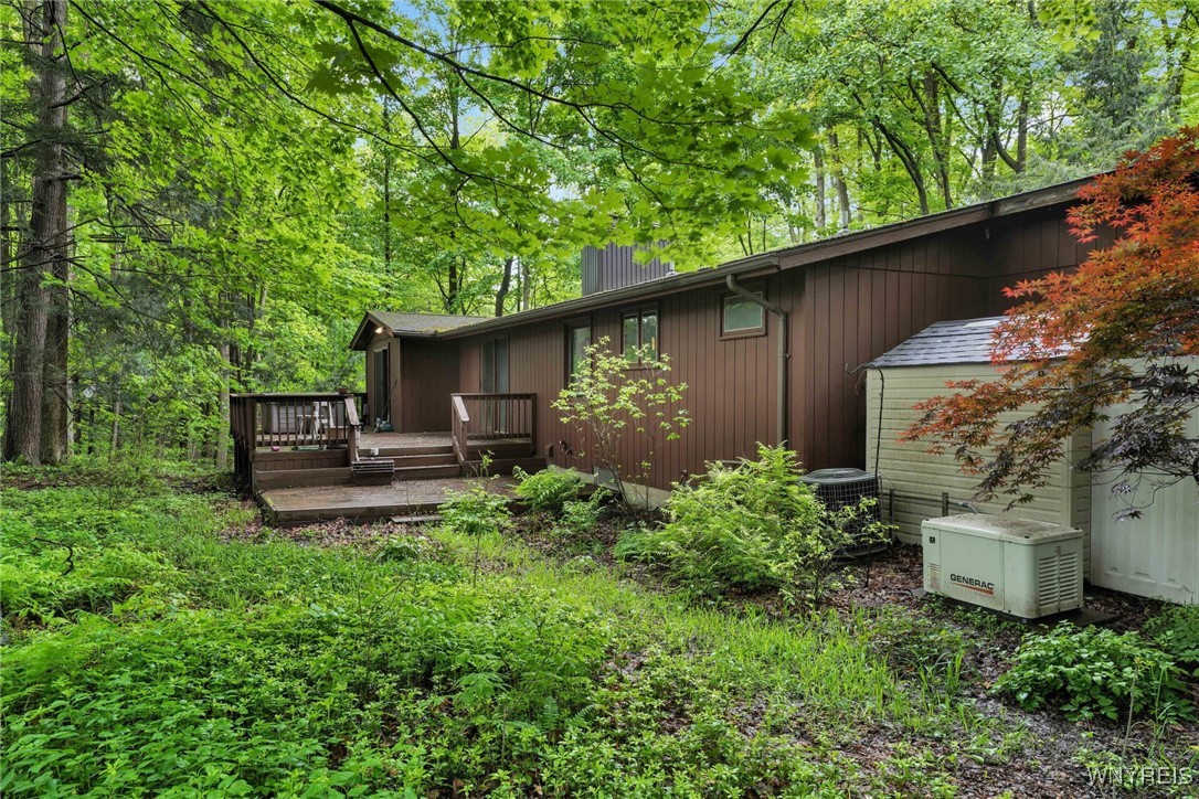 141 Tanglewood Drive, Orchard Park, New York image 4