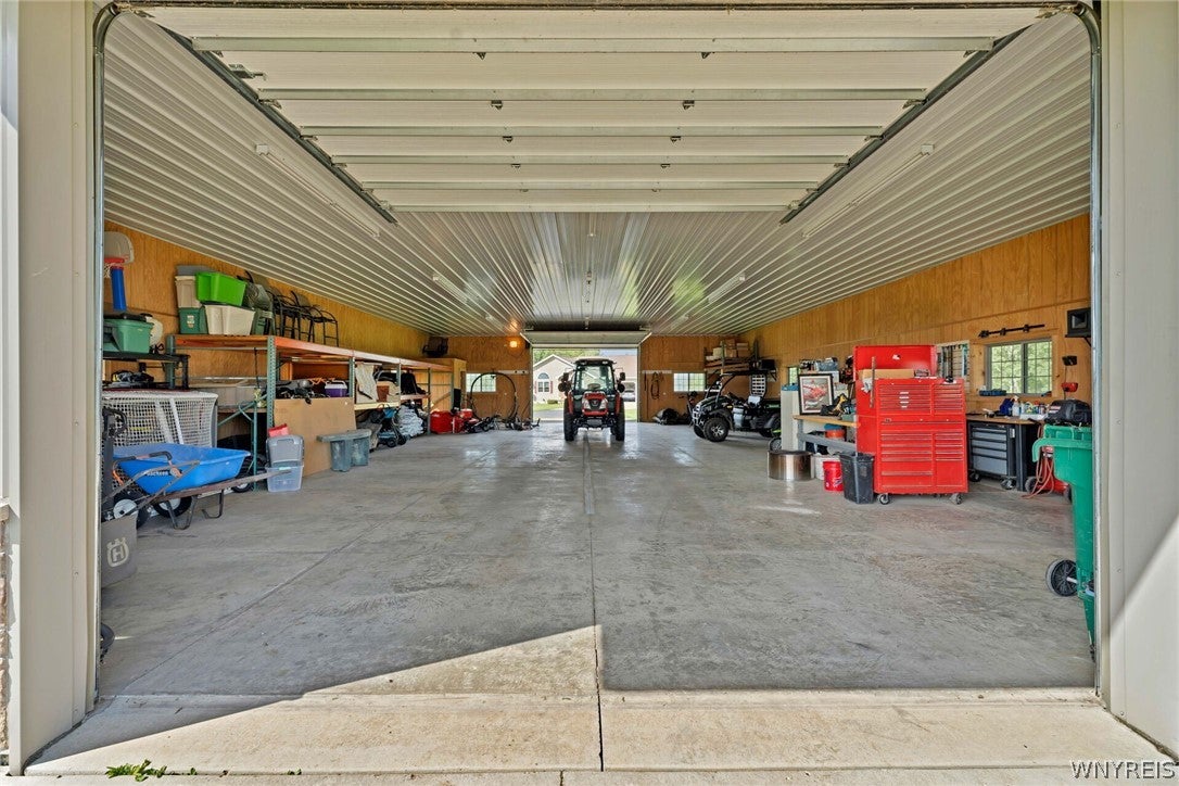 6715 Northwoods Road