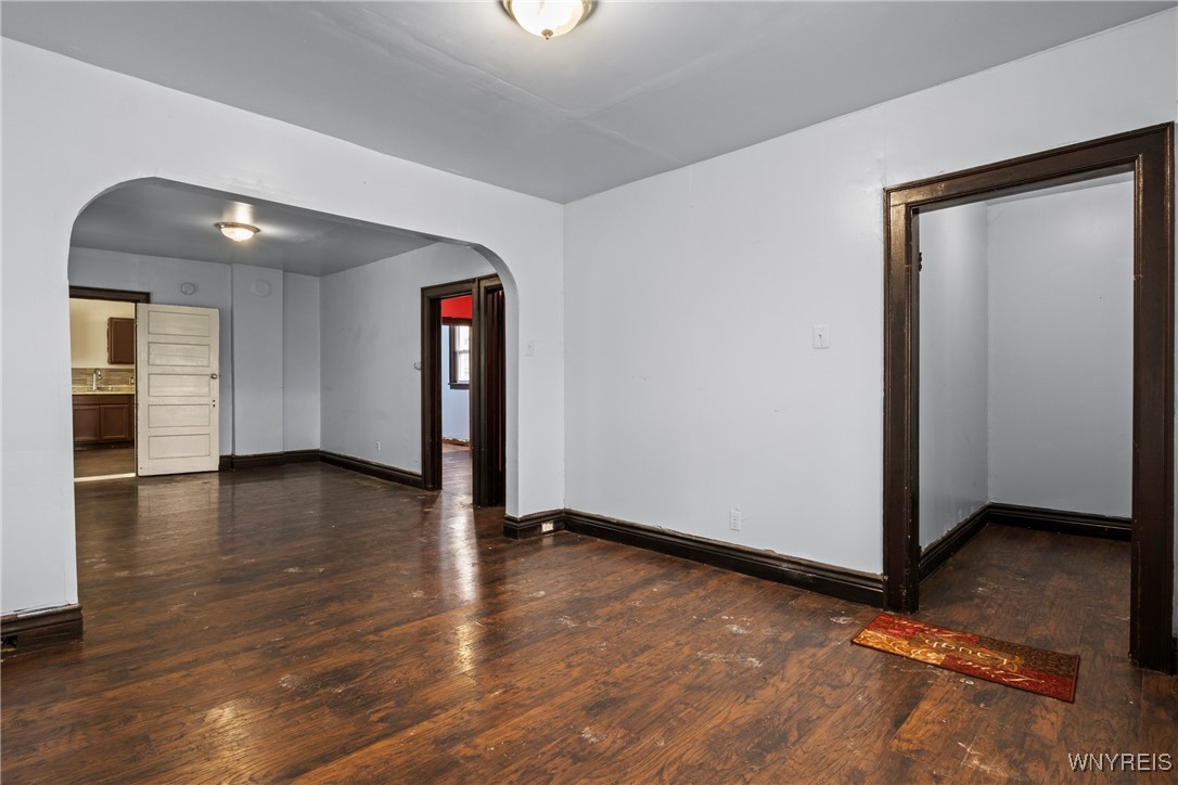 855 Woodlawn Avenue, Buffalo, New York image 4