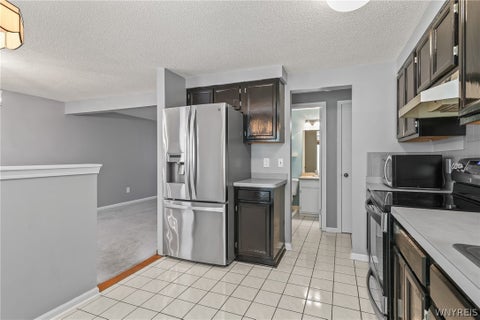 Tiny photo for 287 Wimbledon Court, West Seneca, NY 14224 (MLS # B1724087)