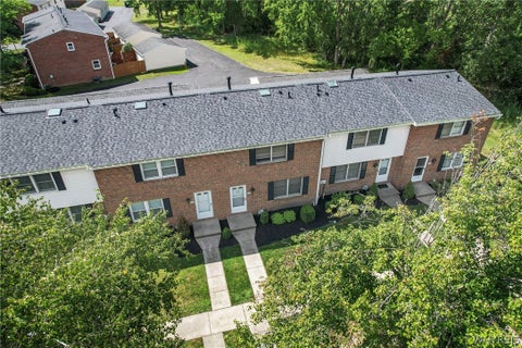 Tiny photo for 287 Wimbledon Court, West Seneca, NY 14224 (MLS # B1724087)