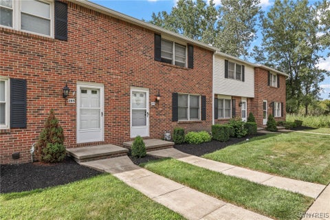 Photo of 287 Wimbledon Court, West Seneca, NY 14224 (MLS # B1724087)