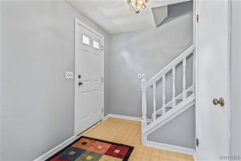 Tiny photo for 287 Wimbledon Court, West Seneca, NY 14224 (MLS # B1724087)