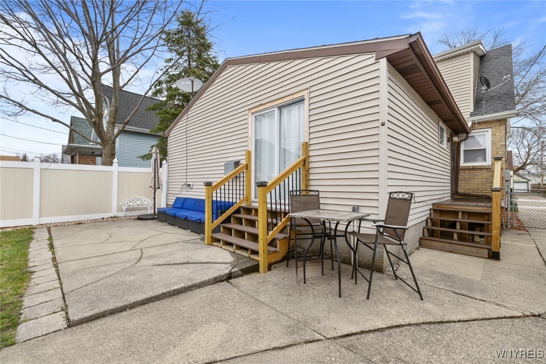 94 Pontiac Street, Buffalo, New York image 4