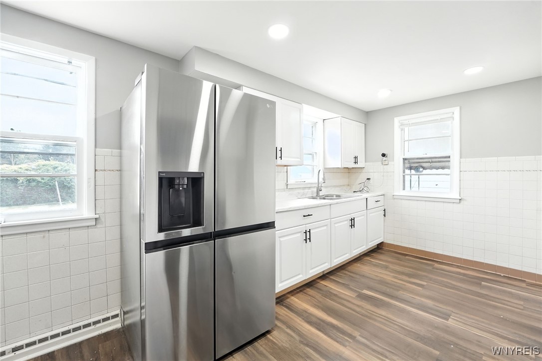 Buffalo, New York 14210, United States, 3 Bedrooms Bedrooms, ,2 BathroomsBathrooms,Residential,Active,190096