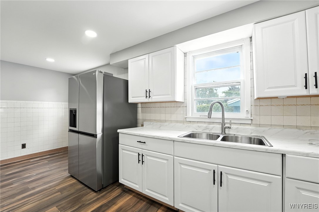 Buffalo, New York 14210, United States, 3 Bedrooms Bedrooms, ,2 BathroomsBathrooms,Residential,Active,190096