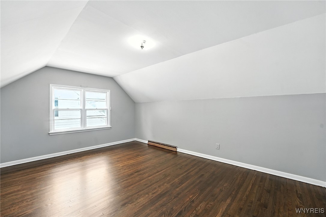 Buffalo, New York 14210, United States, 3 Bedrooms Bedrooms, ,2 BathroomsBathrooms,Residential,Active,190096