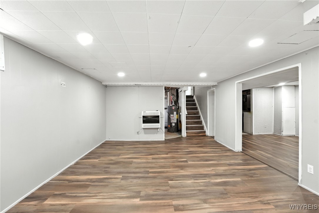 Buffalo, New York 14210, United States, 3 Bedrooms Bedrooms, ,2 BathroomsBathrooms,Residential,Active,190096