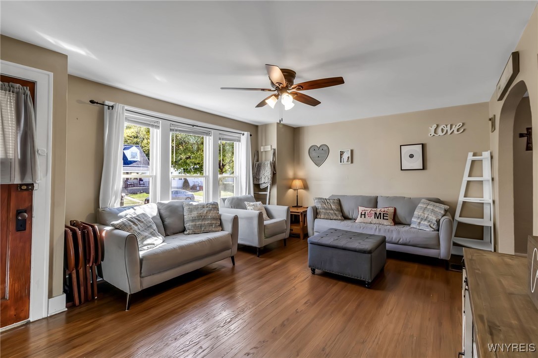 379 Victoria Boulevard