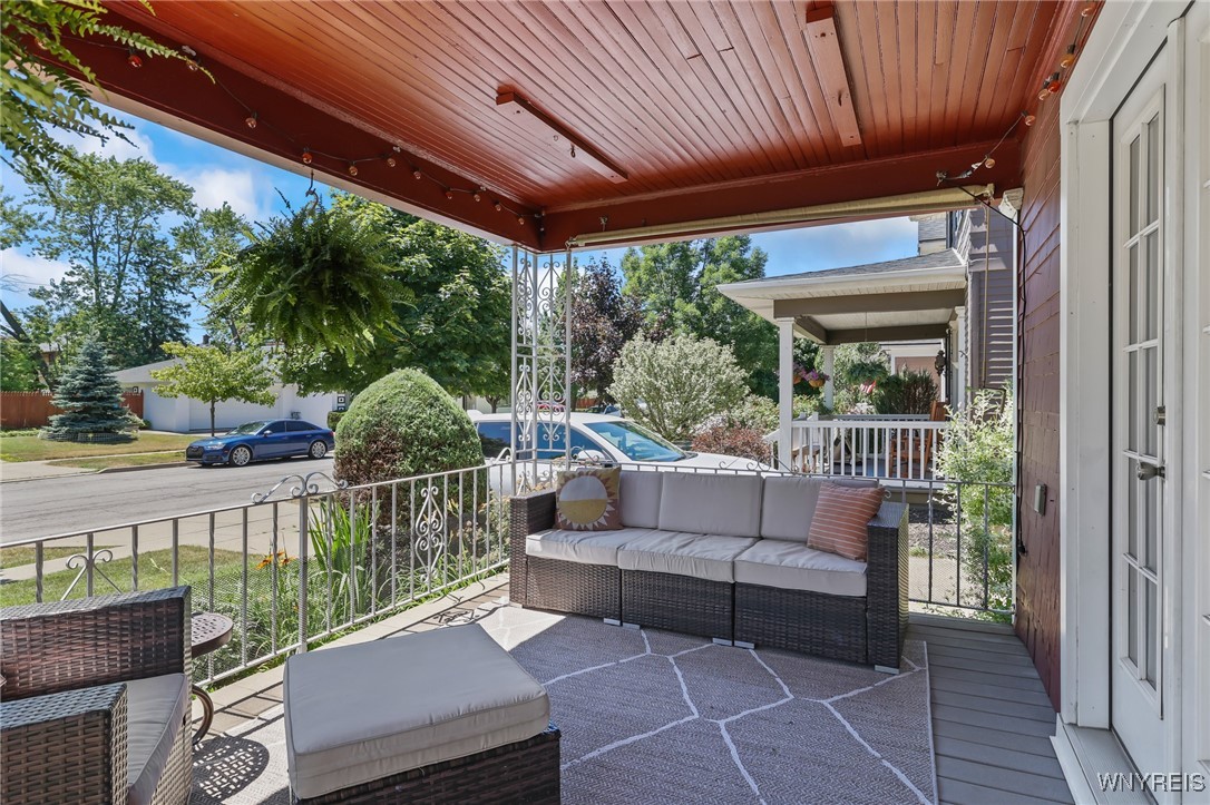 328 Wardman Road