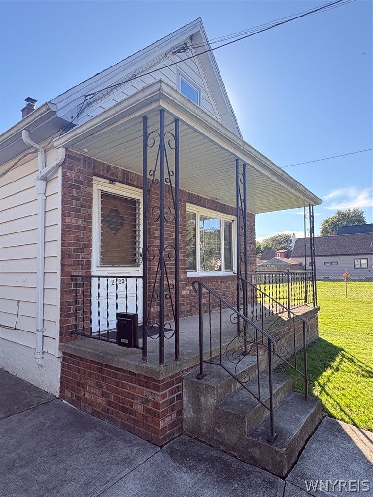 2723 Livingston Avenue