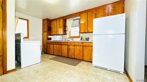 Tiny photo for 833 92nd Street, Niagara Falls, NY 14304 (MLS # B1708894)