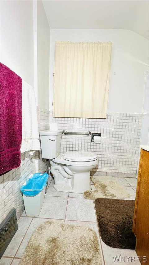 Tiny photo for 833 92nd Street, Niagara Falls, NY 14304 (MLS # B1708894)