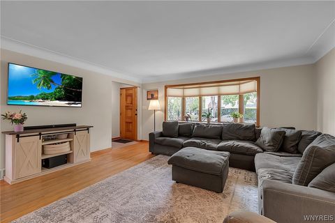 Tiny photo for 184 The Paddock, Amherst, NY 14221 (MLS # B1684726)